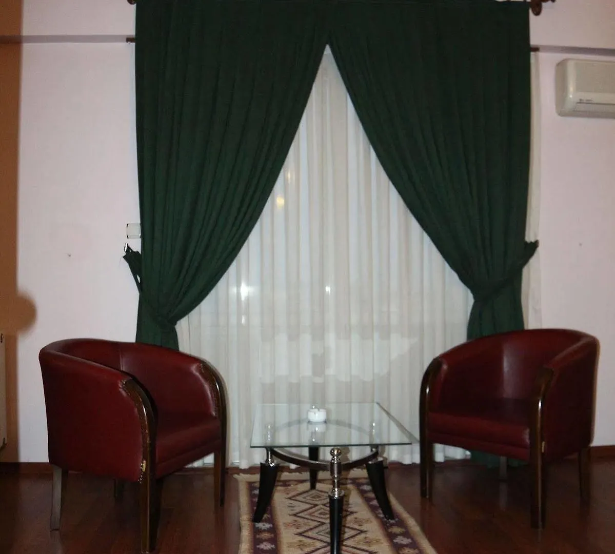 Metropolis Hotel Torbali