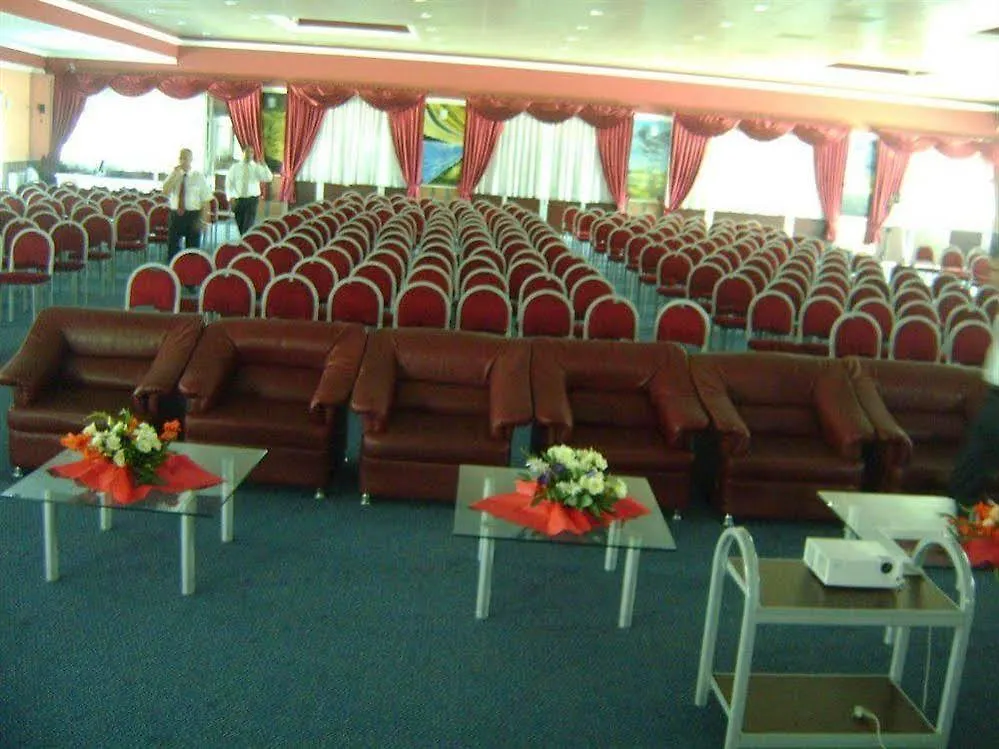 Metropolis Hotel Torbali